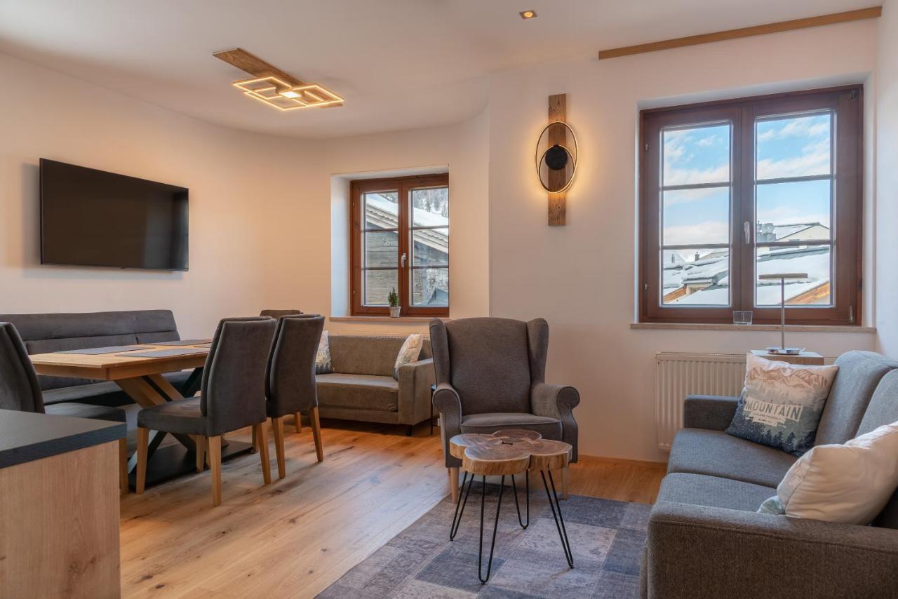 Post Residence Apartments By All In One Apartments 젤암제 외부 사진